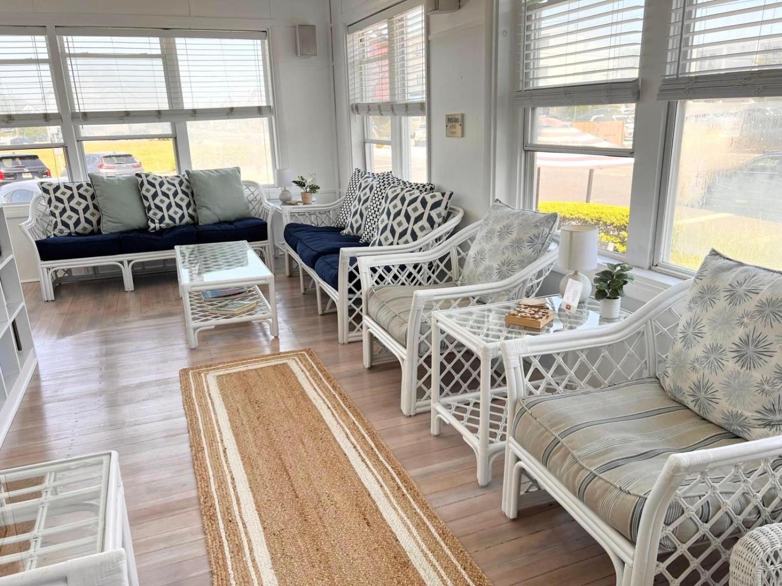 Windward At The Inn Beach Haven