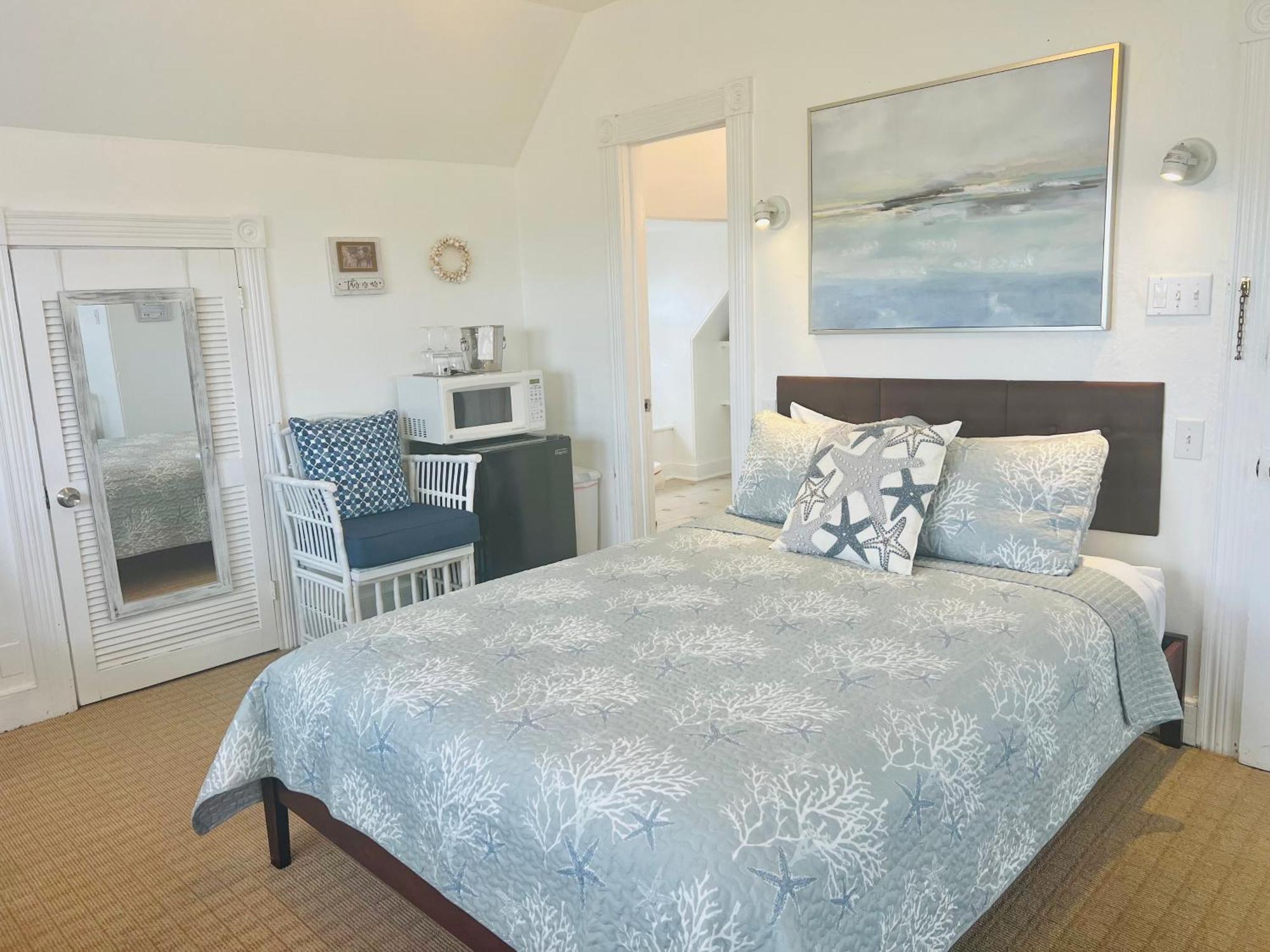 Inn Windward At The
